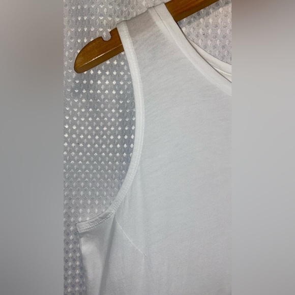 Women’s Old Navy sleeveless peplum style 100% cotton shirt size medium - Picture 2 of 8